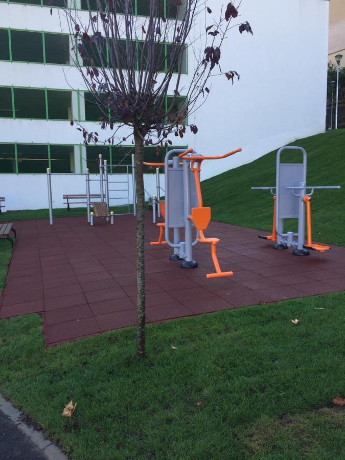 Igi Red Flat With Free Private Parking Apartman Kolozsvár Kültér fotó