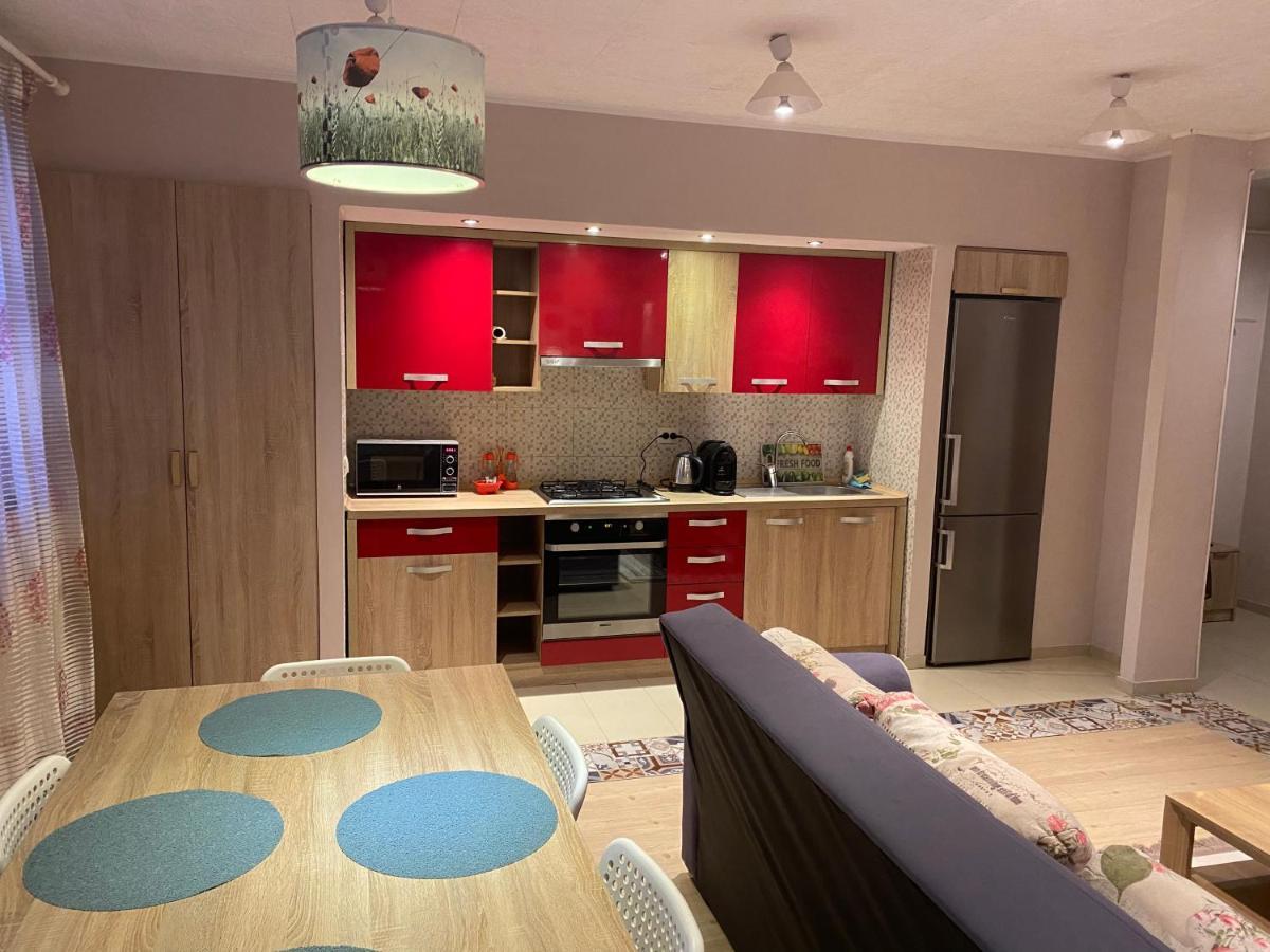 Igi Red Flat With Free Private Parking Apartman Kolozsvár Kültér fotó